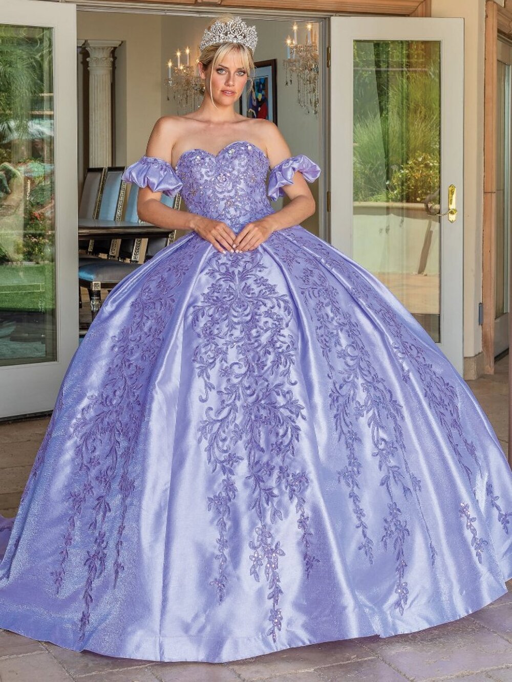 NEW LILAC Evening Gown Floor Length Formal Elegant Stunning 1644